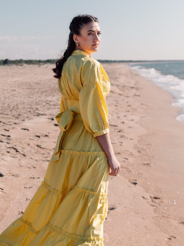 4 Great Yellow Dress Makeup Ideas